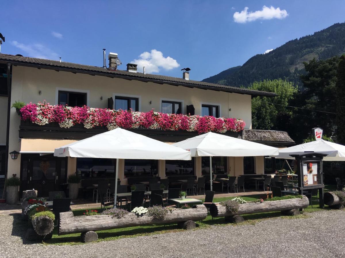 Restaurant Gaestehaus Wiesenheim Uderns Extérieur photo